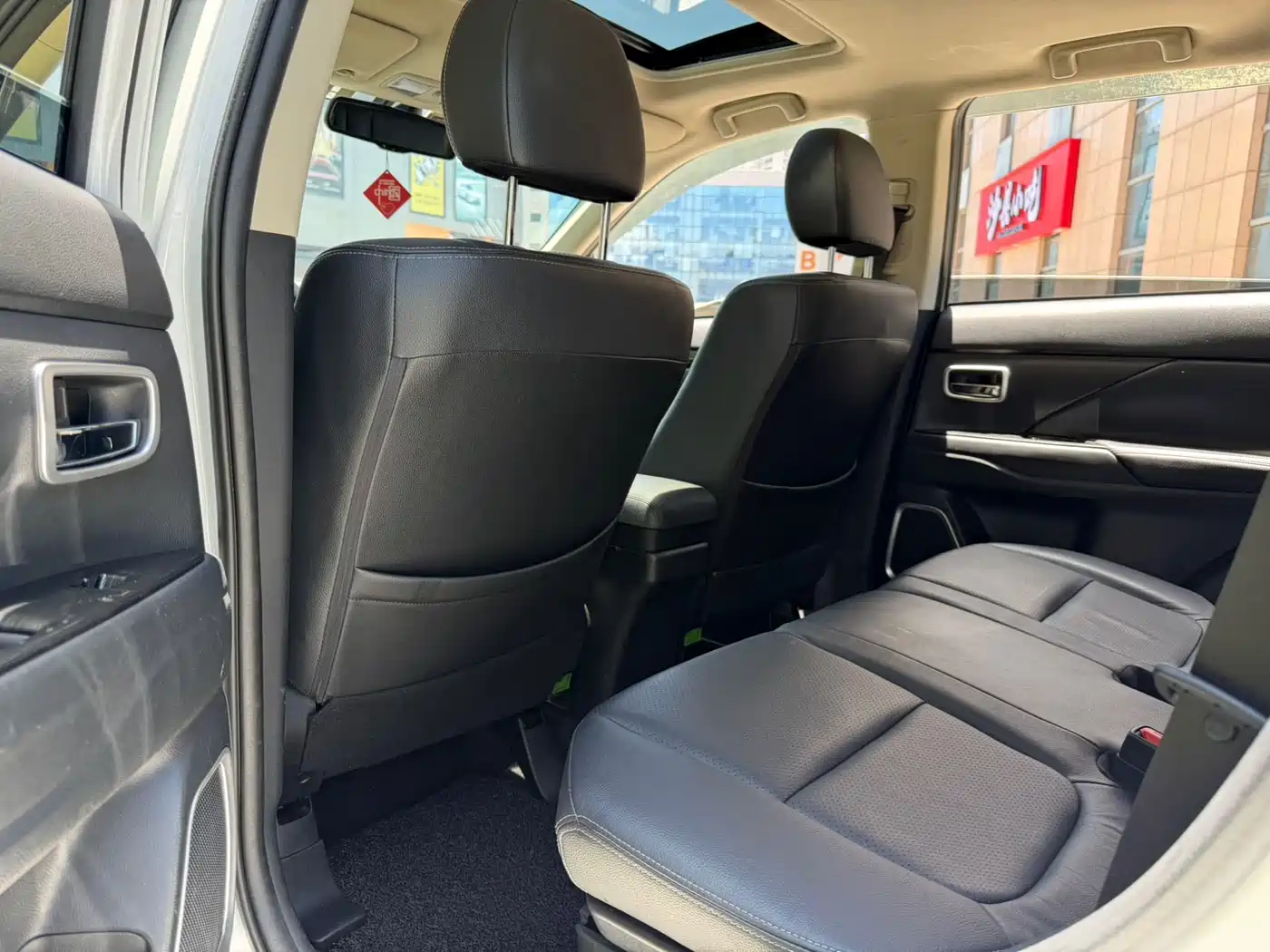 Mitsubishi Outlander 2017 2018 2.4L 4WD Elite Edition 5-seater