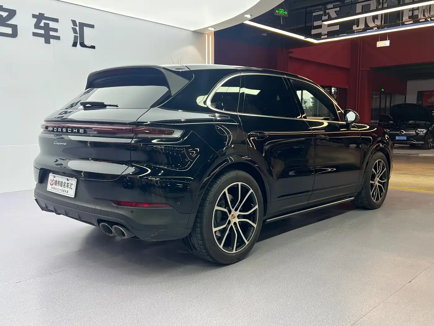 PORSCHE CAYENNE