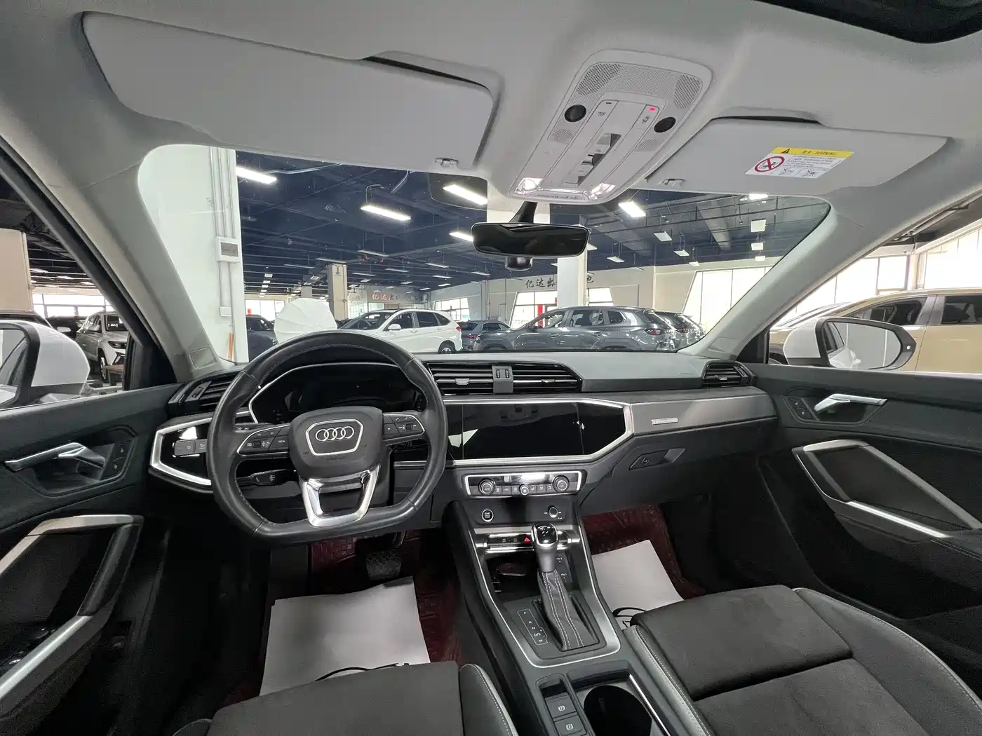 Audi Q3 2022 35 TFSI Fashion Dynamic фото 26