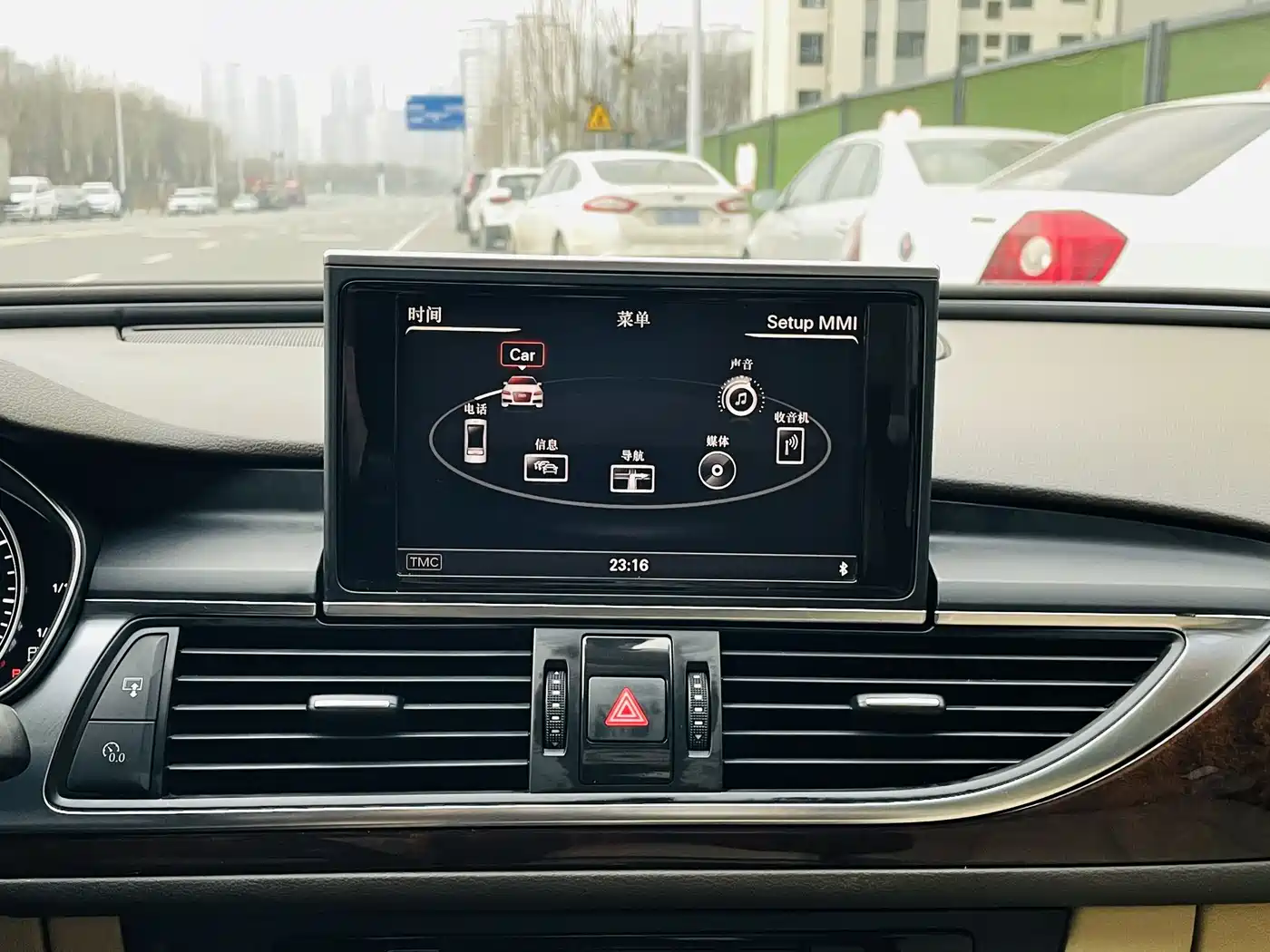 Audi A6L 2012 30 FSI Comfort фото 13