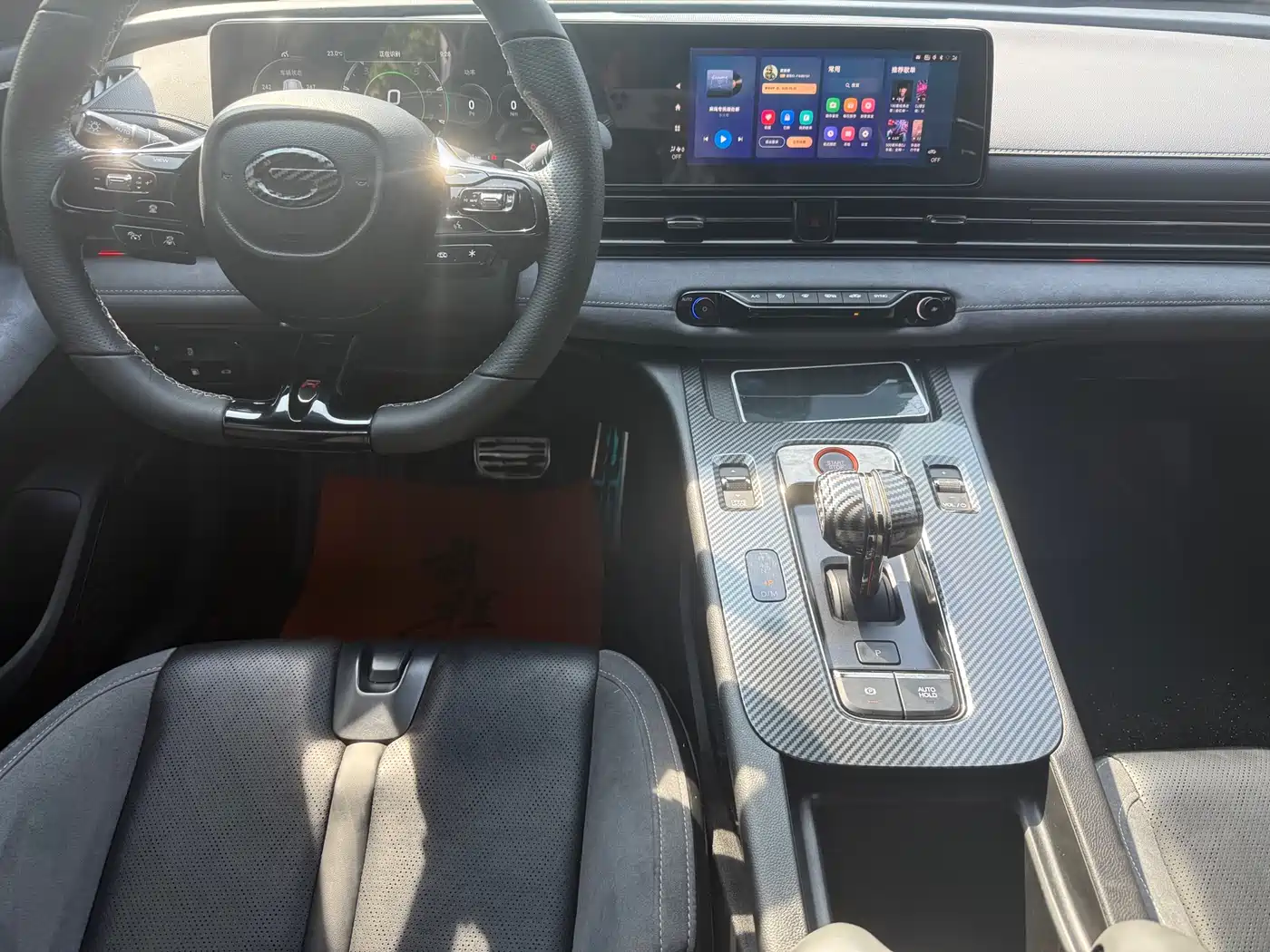 GAC Trumpchi Trumpchi Emkoo 2024 Model 400T Auto Shadow Leopard R PRO Edition фото 6
