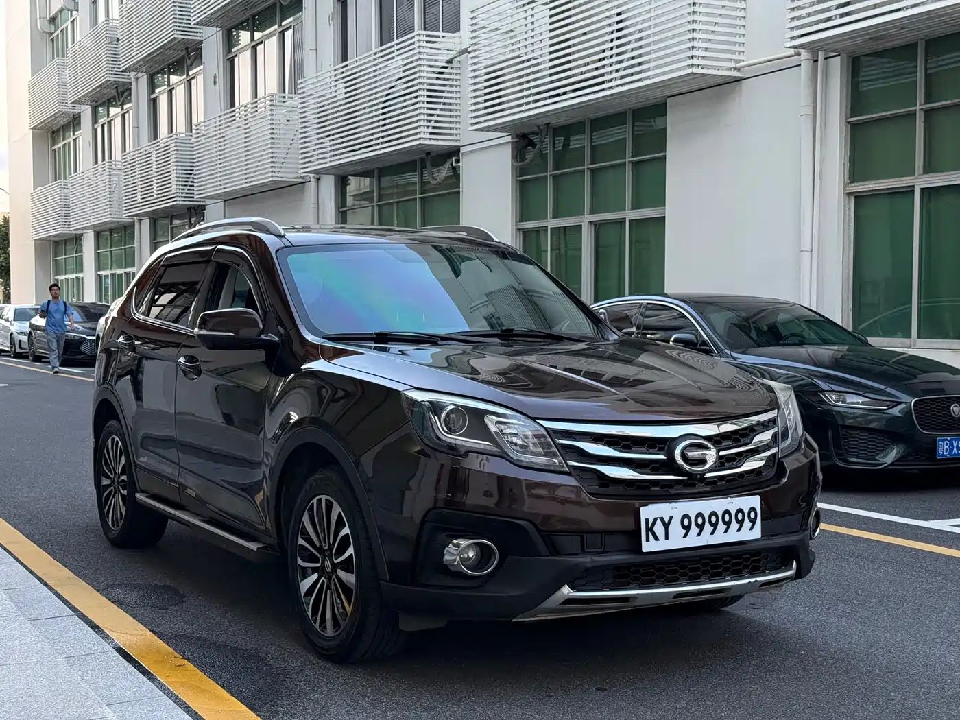 GAC Trumpchi Trumpchi GS5 Super 2016 2016 2.0L Auto 2WD Anniversary Edition