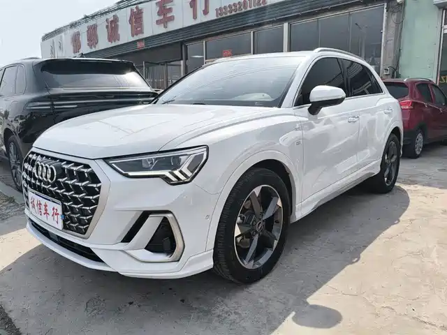 Audi Q3 2024 35 TFSI Fashion Sport
