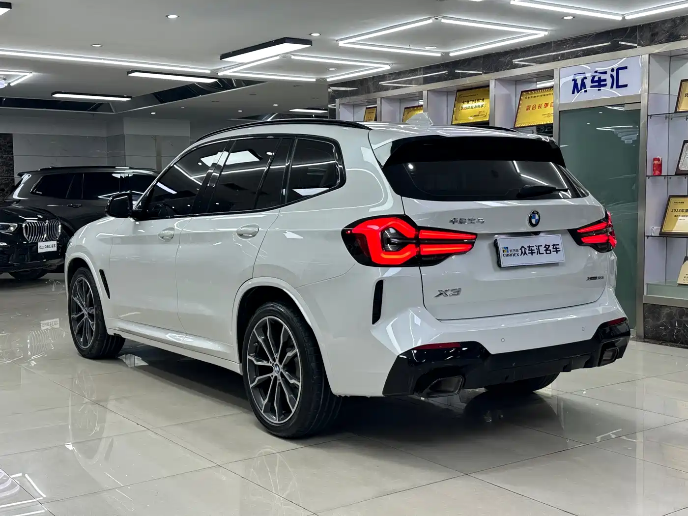 BMW X3 2022 xDrive30i Leading M Night Package фото 6