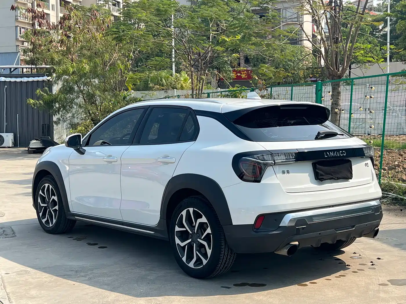 Lynk & Co 02 2018 1.5T DCT 2WD Shine Edition China V фото 8