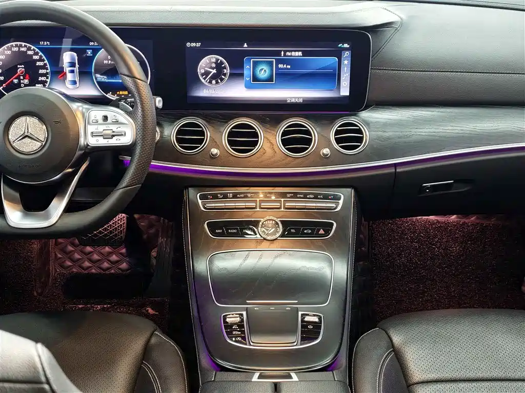 Mercedes-Benz E-Class 2019 E 300 L Sport Fashion фото 7