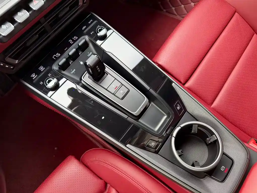 Porsche 911 2023 Carrera 3.0T фото 11