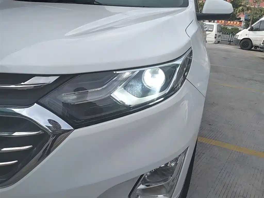 Chevrolet Equinox 2017 535T Automatic Realm Edition фото 24
