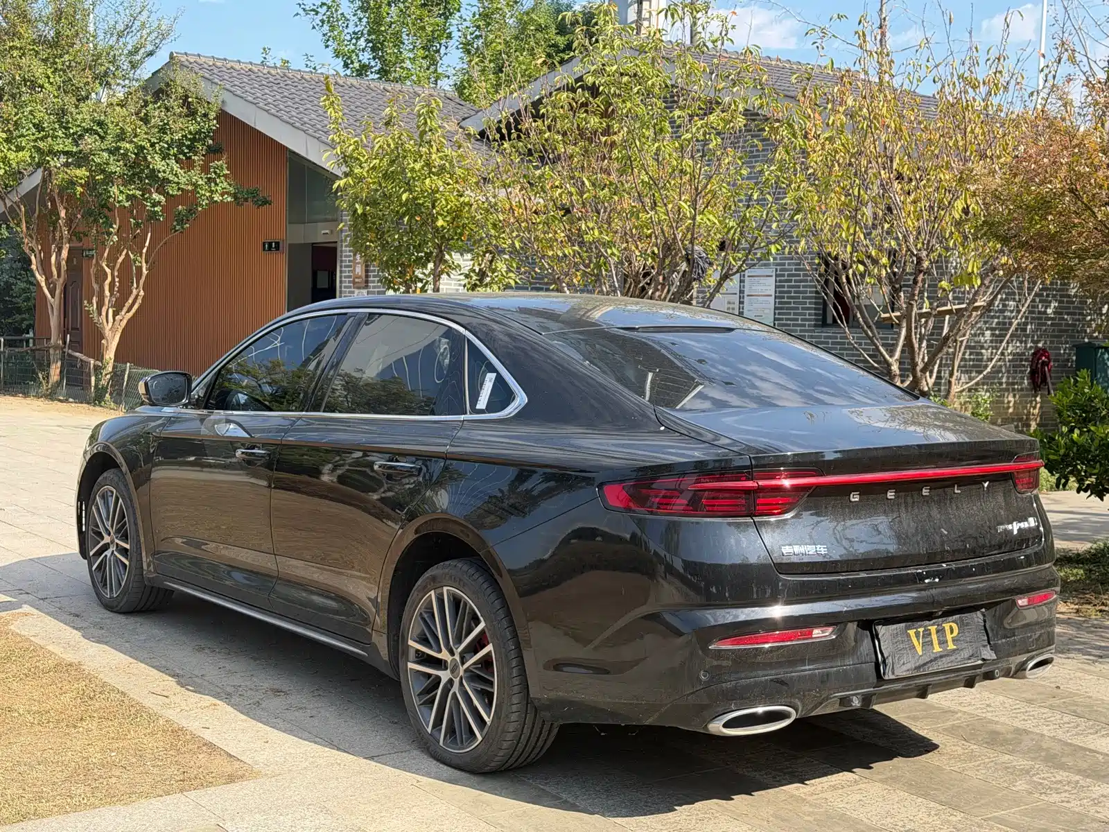 Фото 5 - Geely Preface