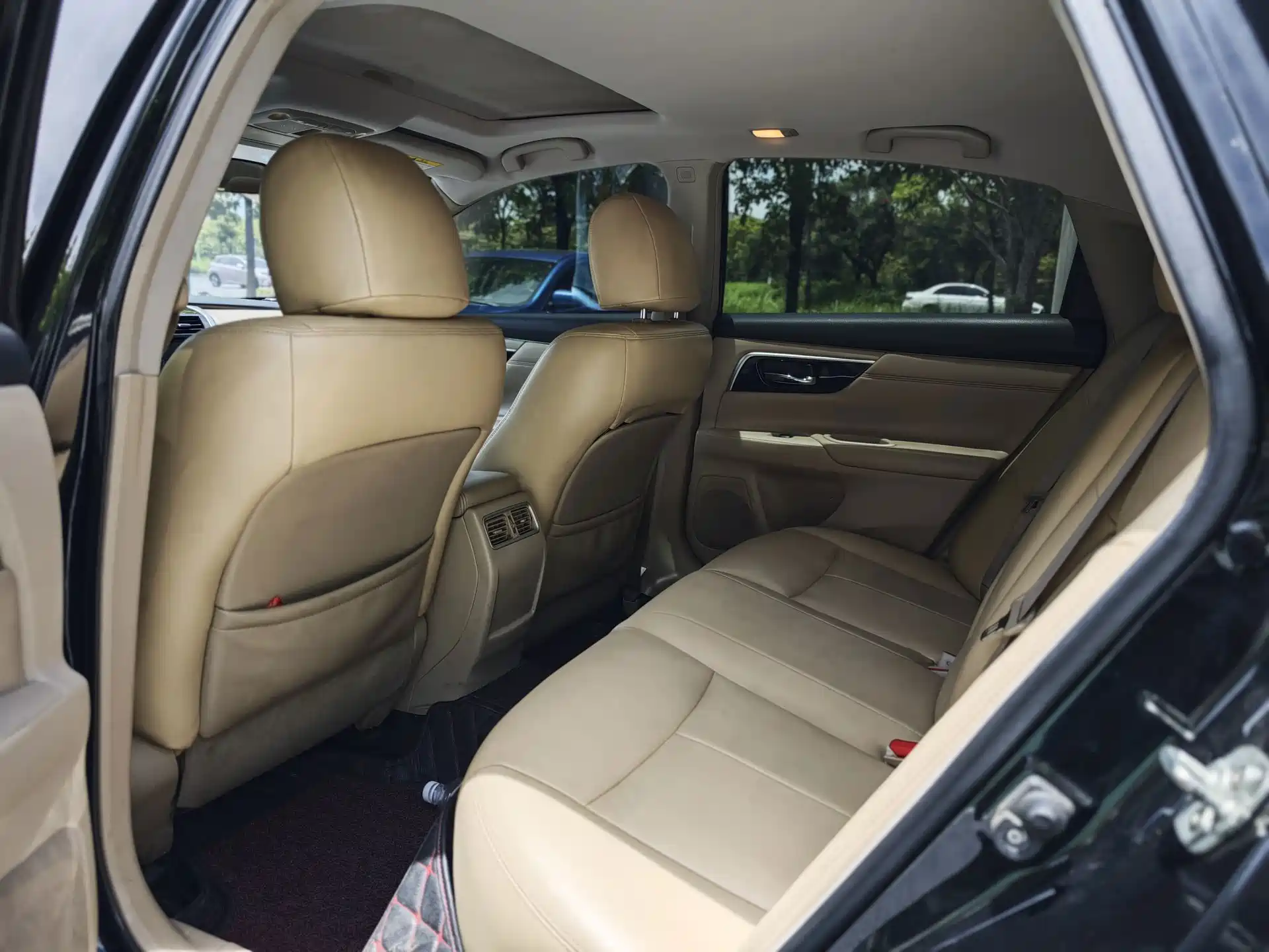 صورة 7 - Nissan Teana