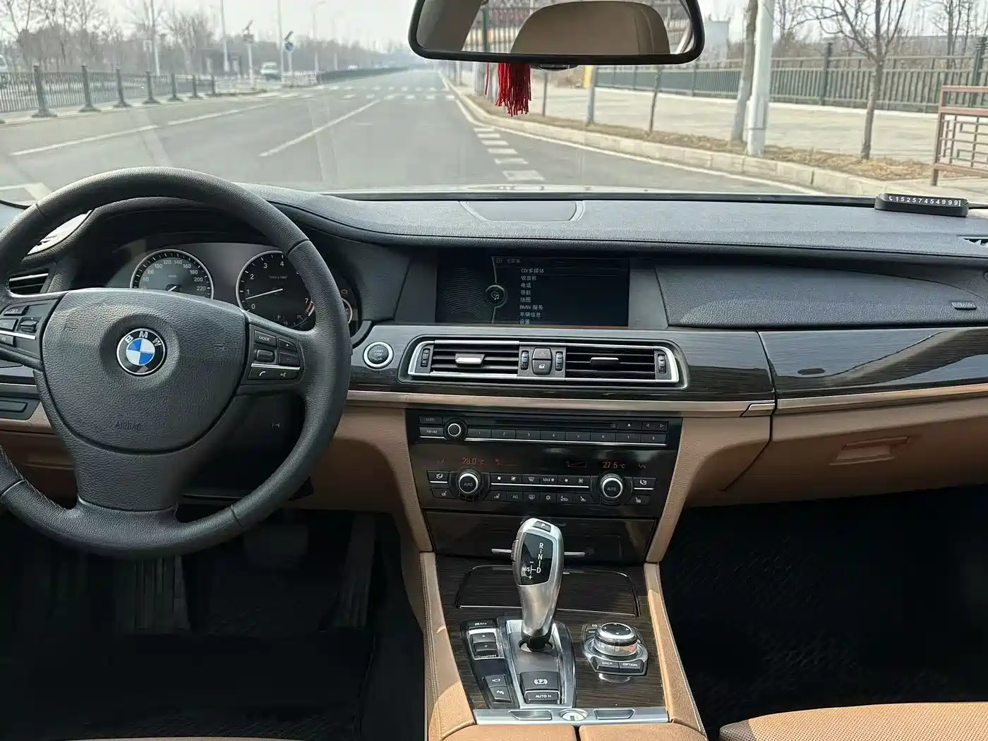 BMW 7 Series 2011 730Li Elegance фото 11