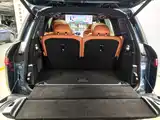صورة 5 - Lynk & Co 900