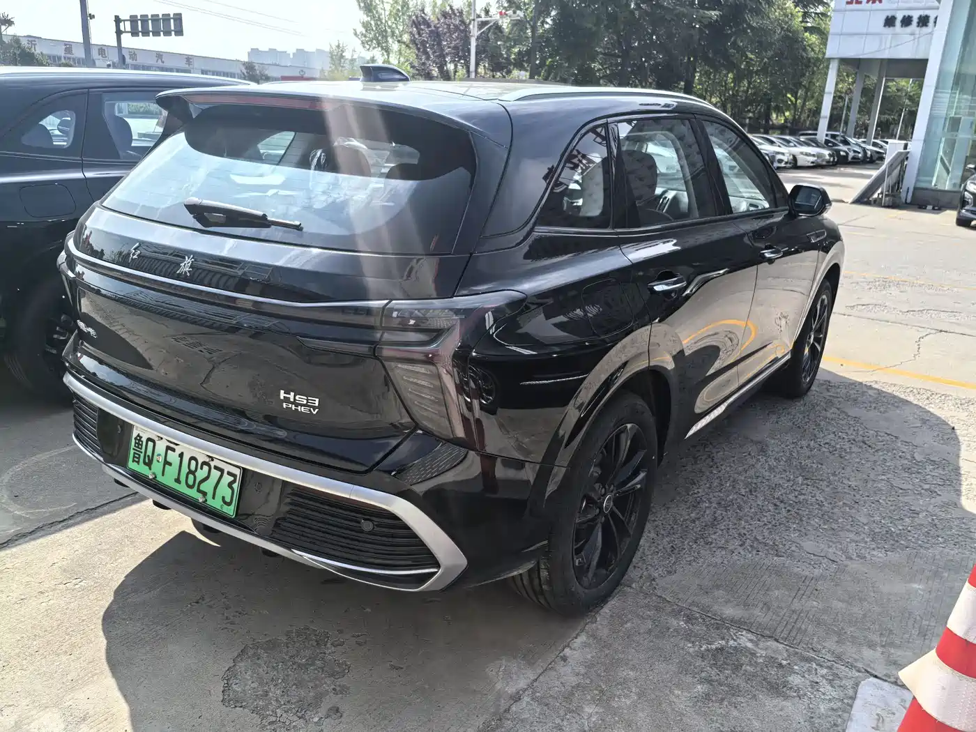 Hongqi HS3 PHEV 2025 125km Jingwei 2 Million Commemorative Edition фото 2