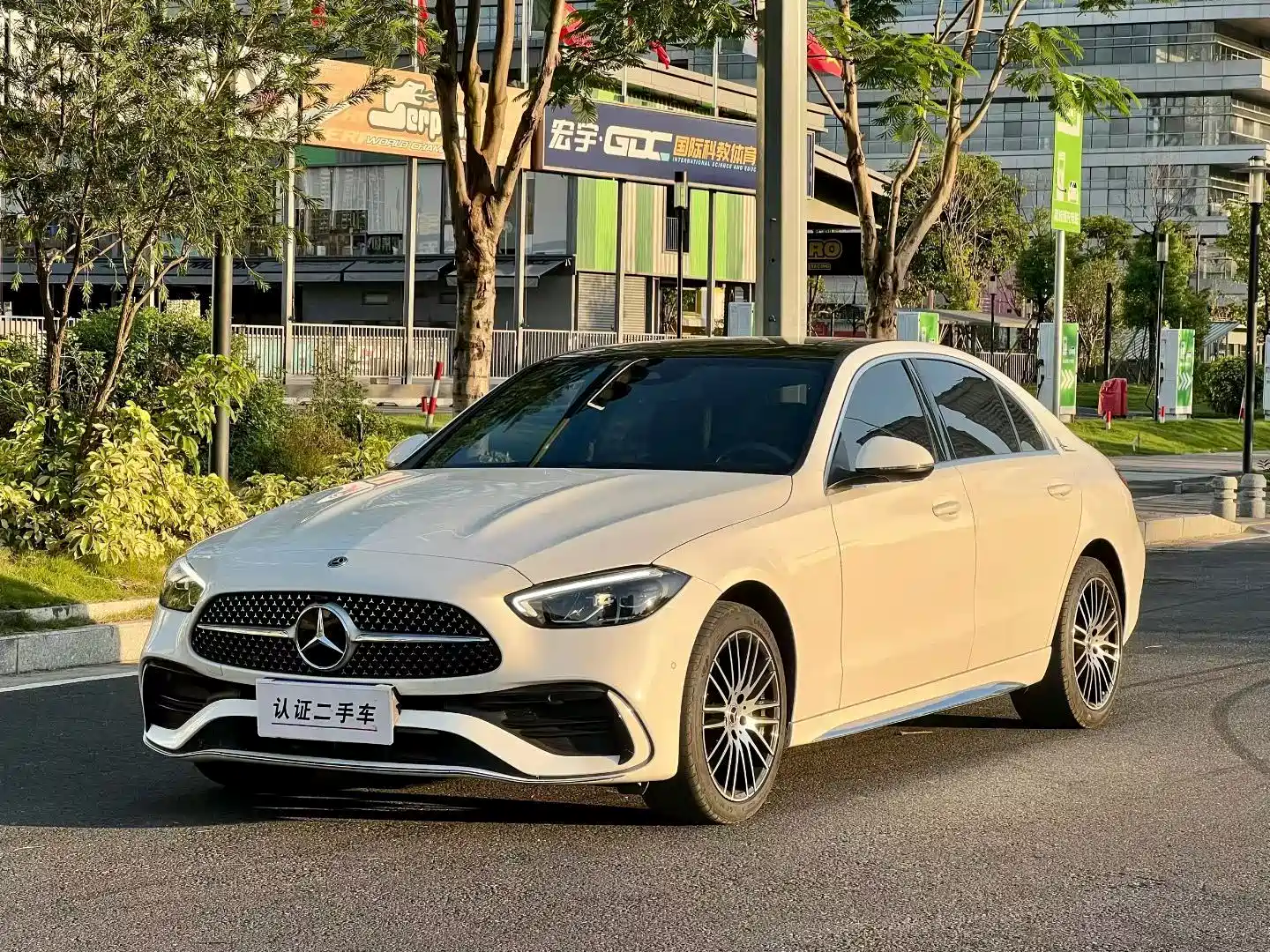 Фото 1 - Mercedes-Benz C-Class