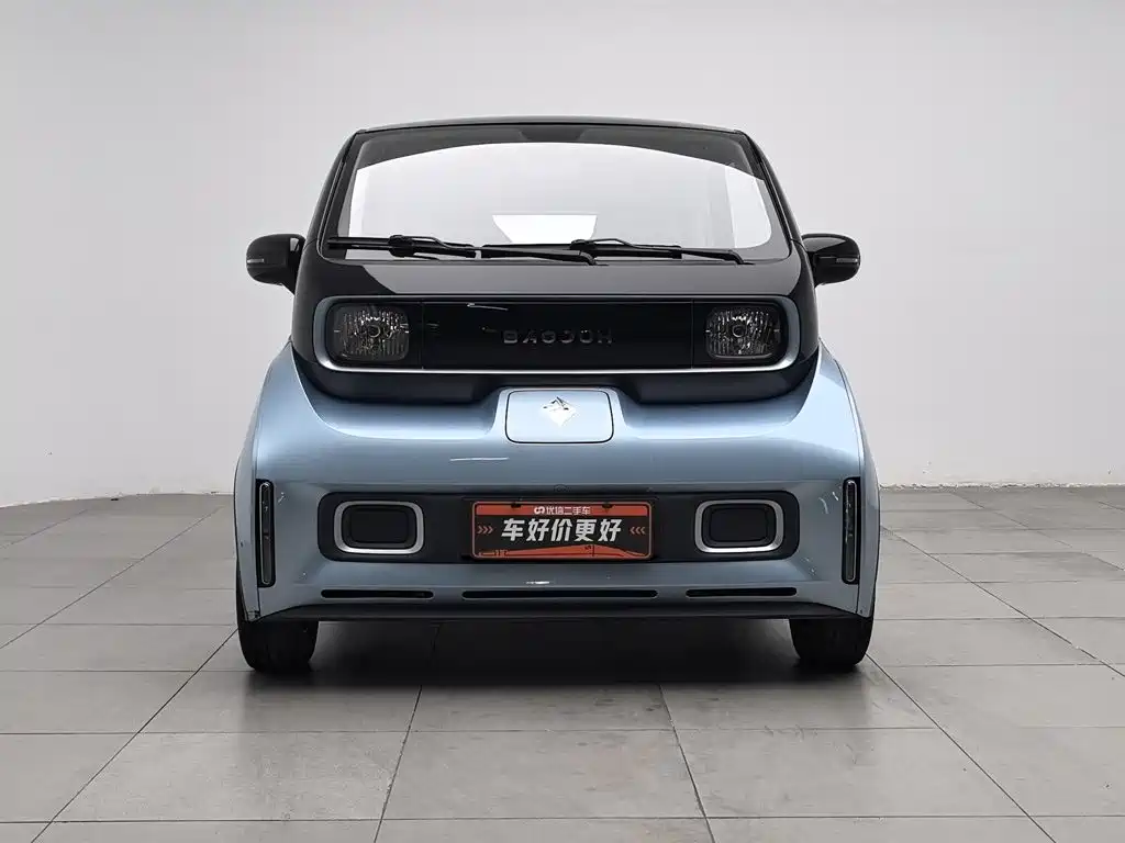 Baojun E300 2021 2020 Plus Stellar Smart Travel Edition