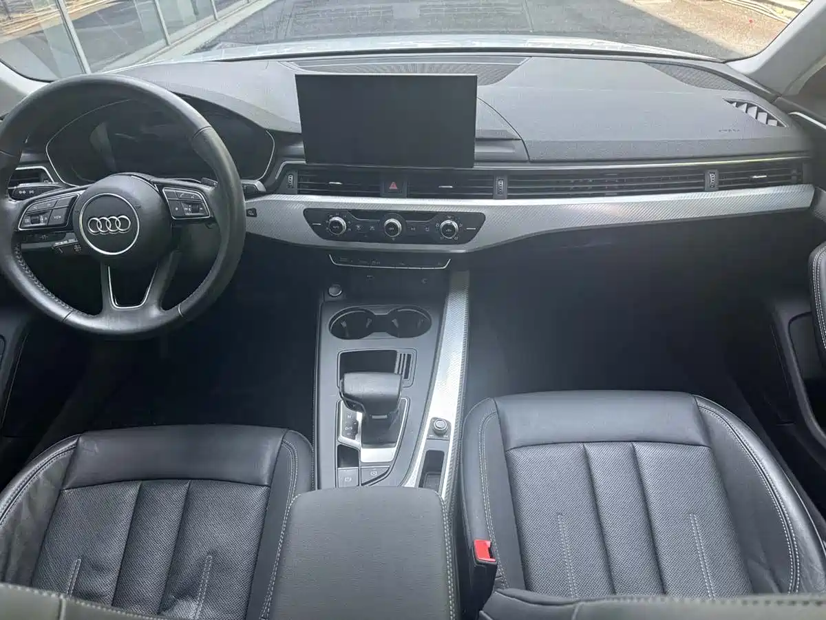 Audi A4L 2020 40 TFSI Fashion Elegance фото 13