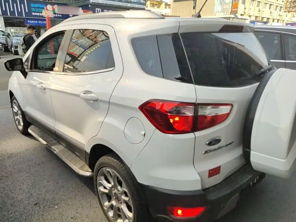Photo 5 - Ford EcoSport