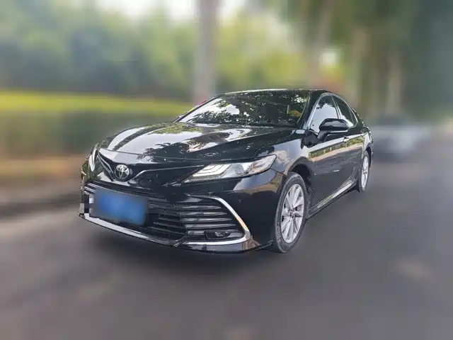 Toyota Camry 2021