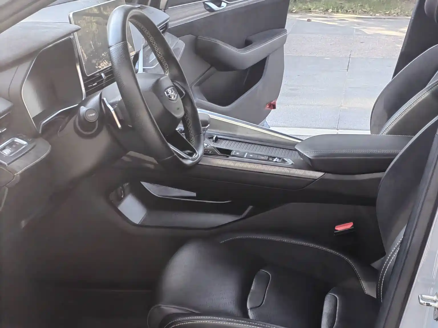 Фото 8 - Geely Preface