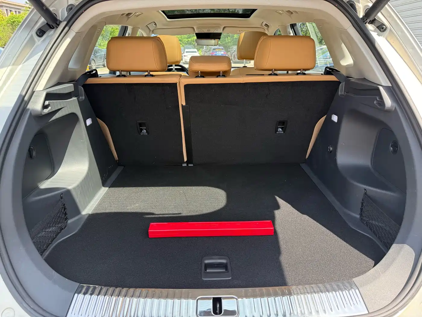 Hongqi HS5 2023 2.0T 4WD Flag Leader Pro фото 12
