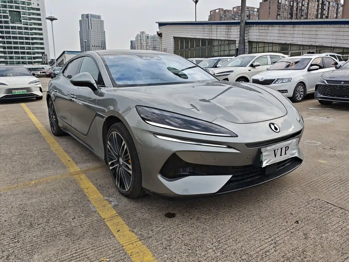 Denza Z9GT 2024 1100 AWD Ultra Edition фото 3