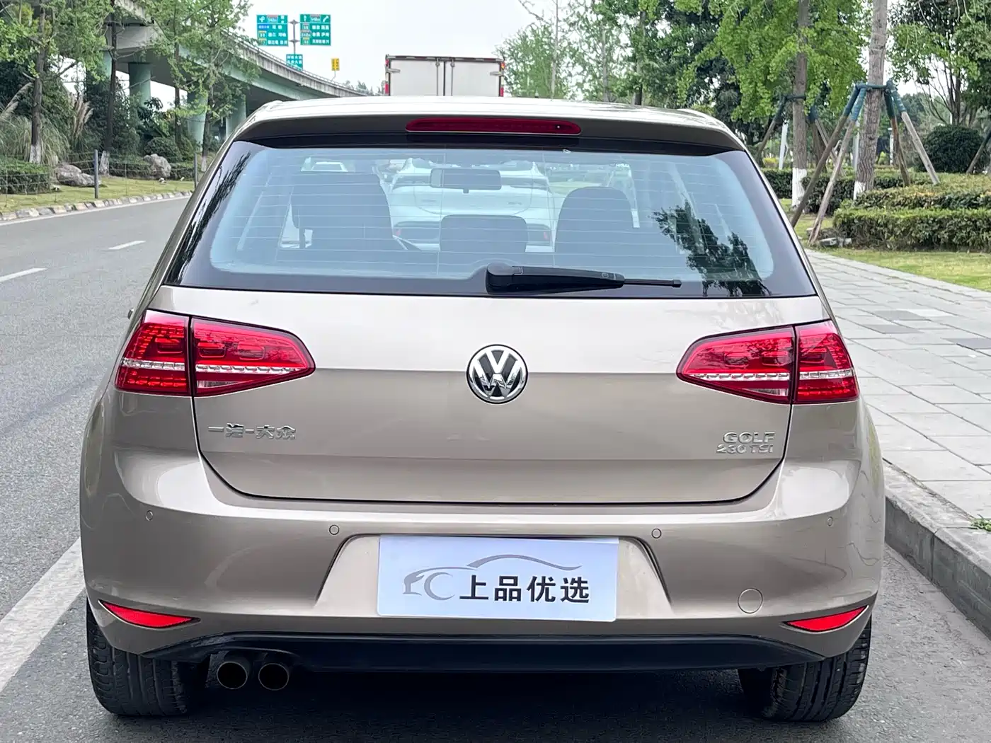 Volkswagen Golf 2016 230TSI Manual Comfort фото 18