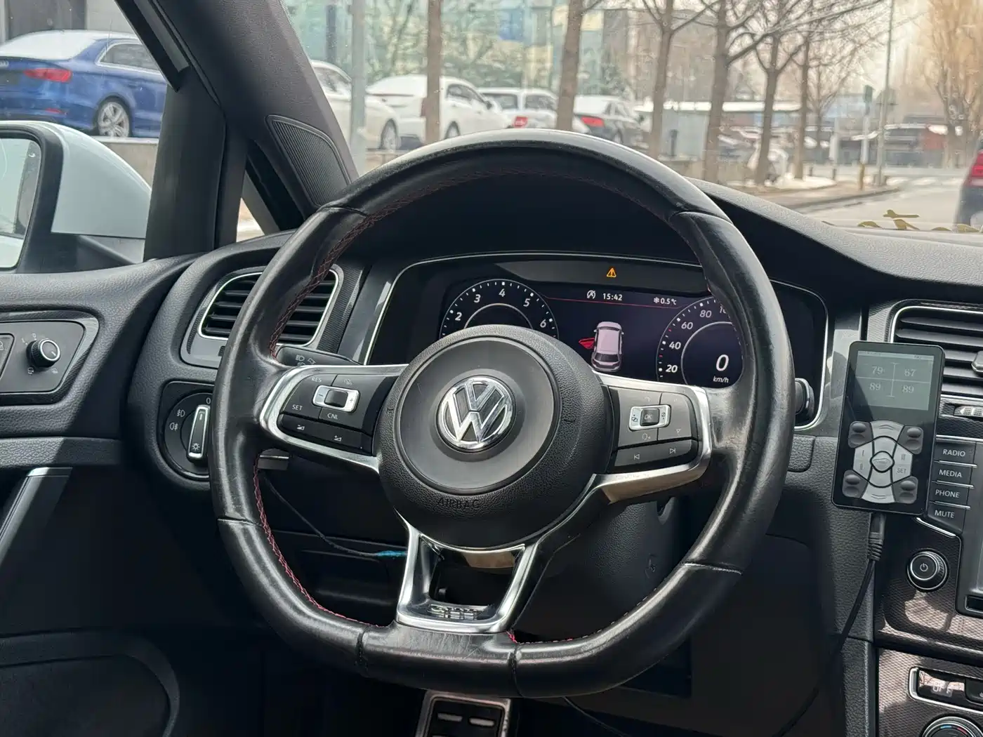 Volkswagen Golf GTI 2016 2.0TSI GTI фото 25
