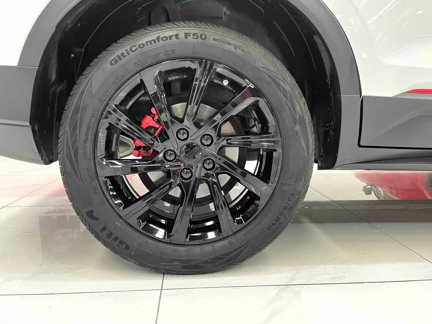 GEELY AUTOMOBILE BINYUE