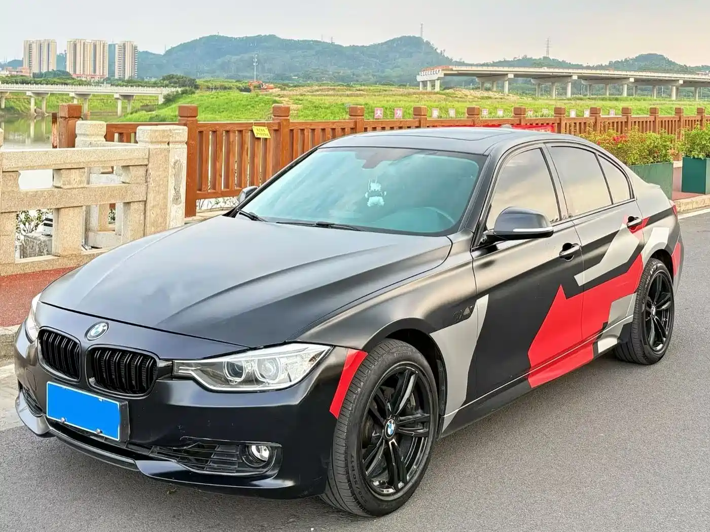 BMW 3 Series (Import) 2013 320i Sport Design Package