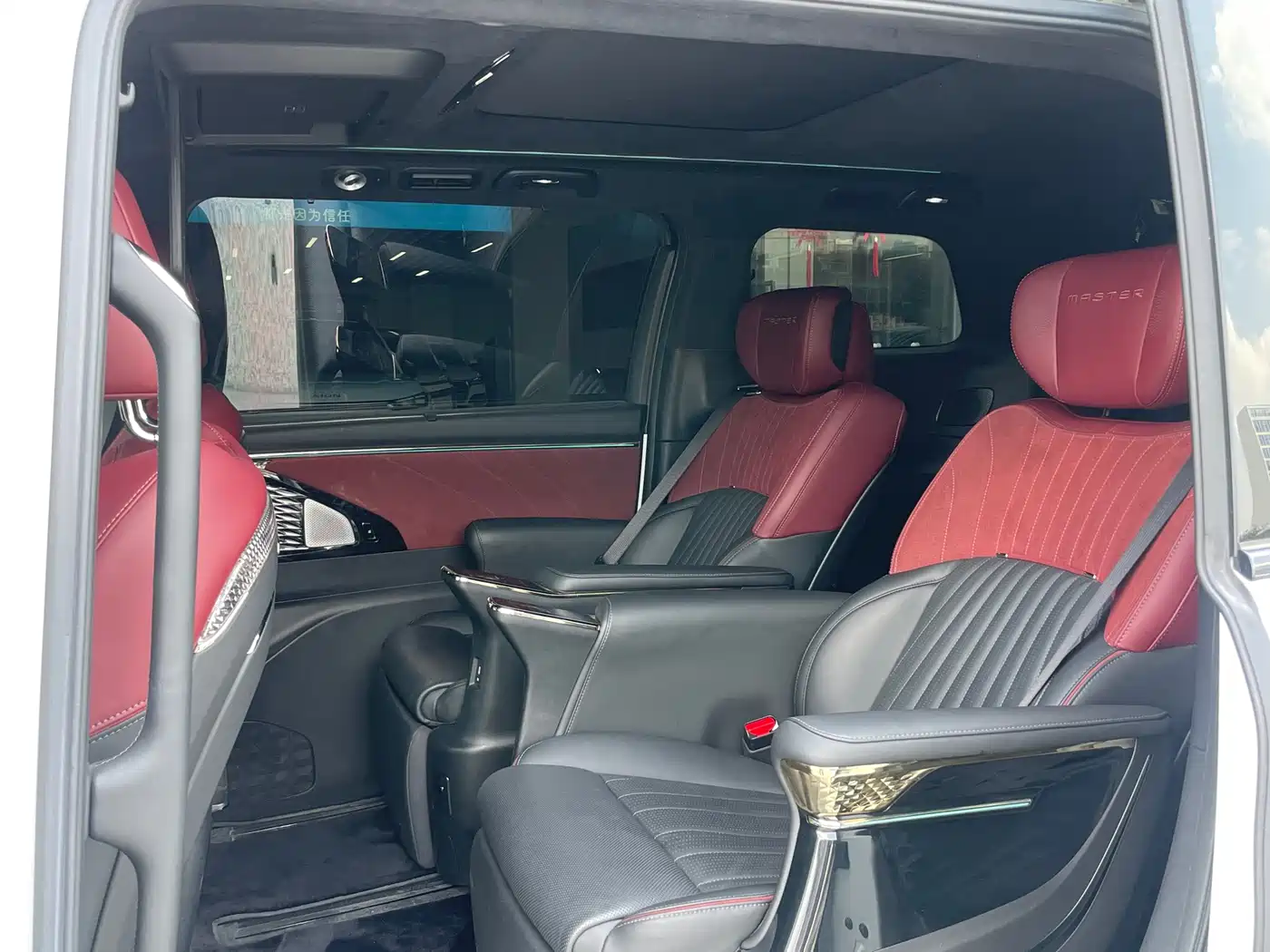 GAC Trumpchi Trumpchi E9 2024 E9 Master Edition фото 9