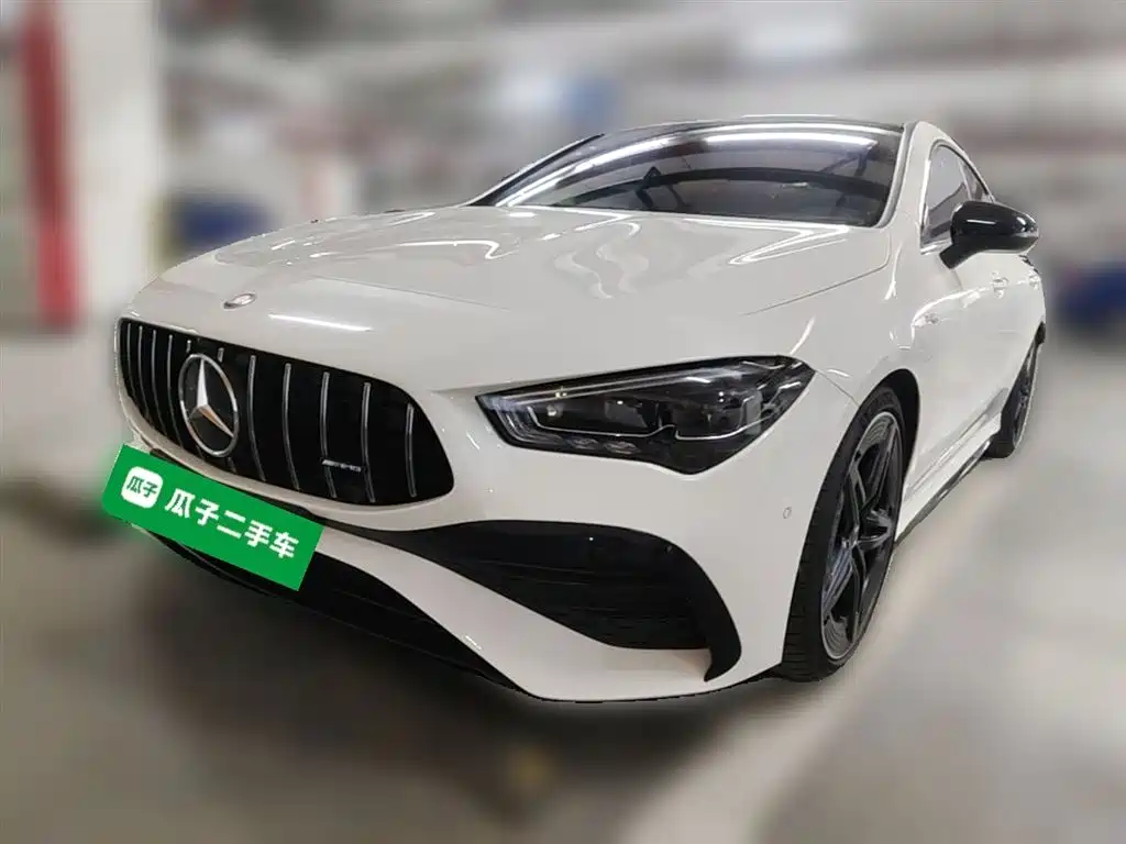 Mercedes-Benz CLA AMG 2024 Facelift AMG CLA 35 4MATIC фото 3