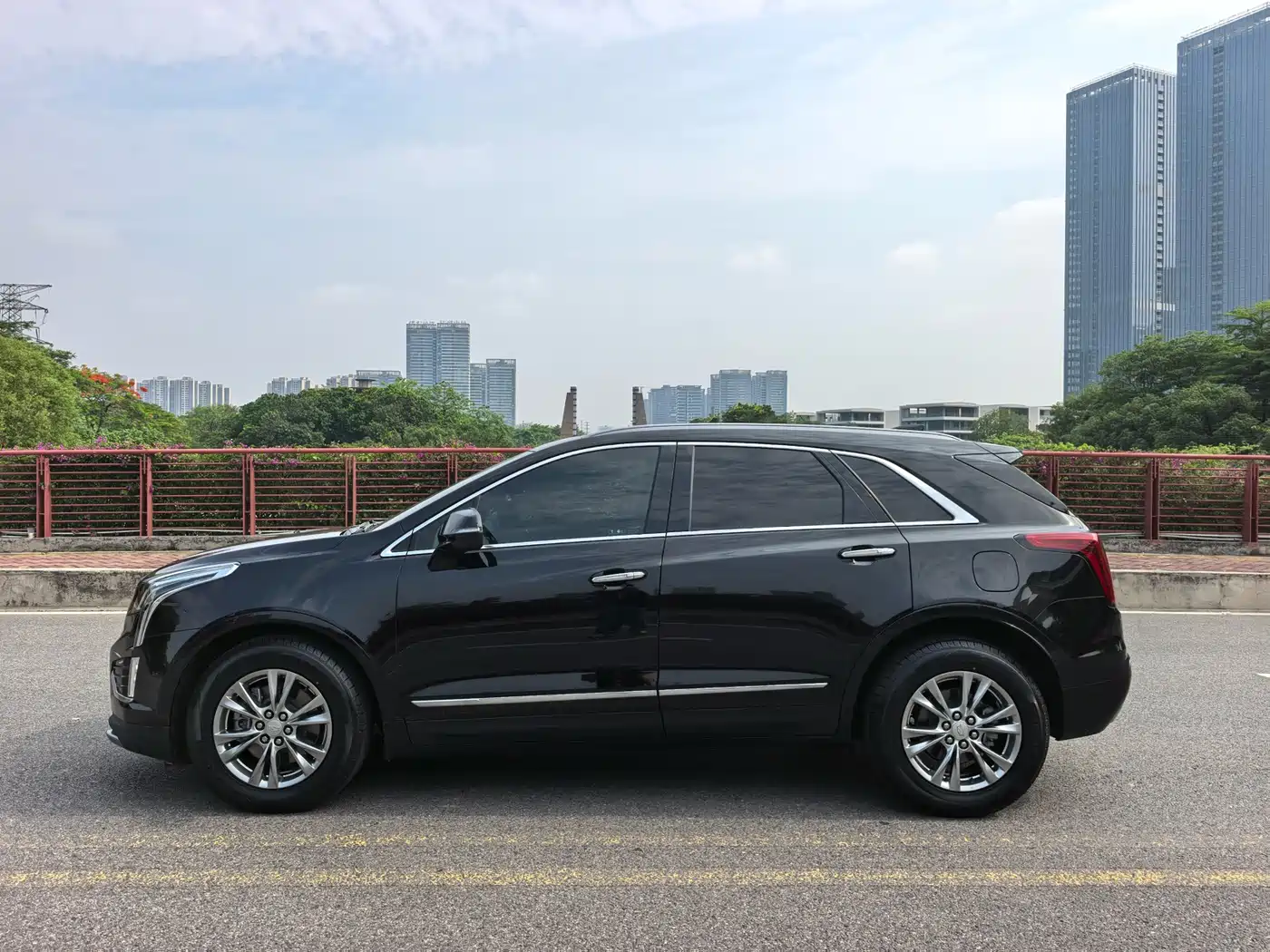 Cadillac XT5 2021 2.0T 2WD Luxury Edition фото 24