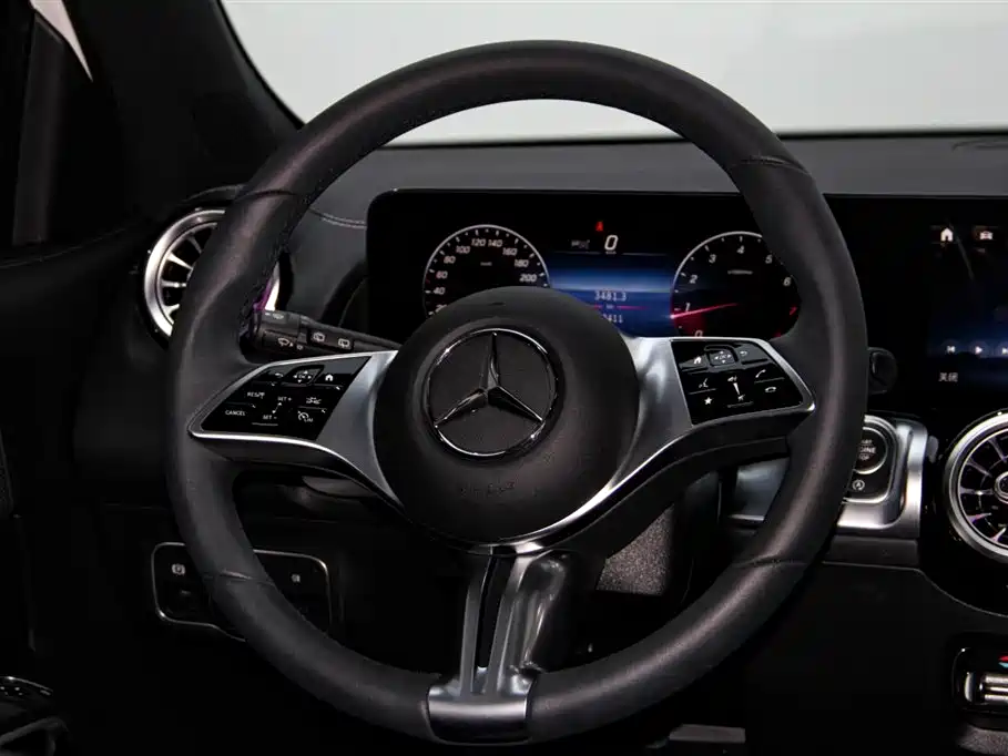 Mercedes-Benz GLB 2024 GLB 200 Dynamic фото 15