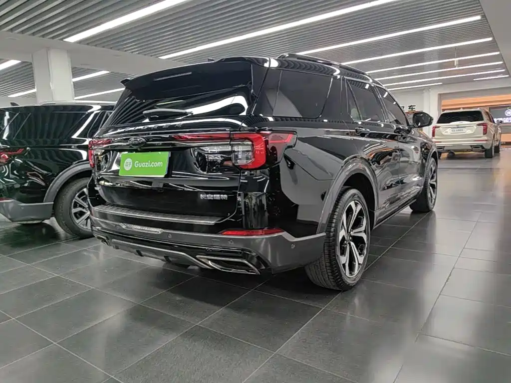 Ford Explorer 2024 2023 EcoBoost 285 AWD ST-LINE 6-Seater
