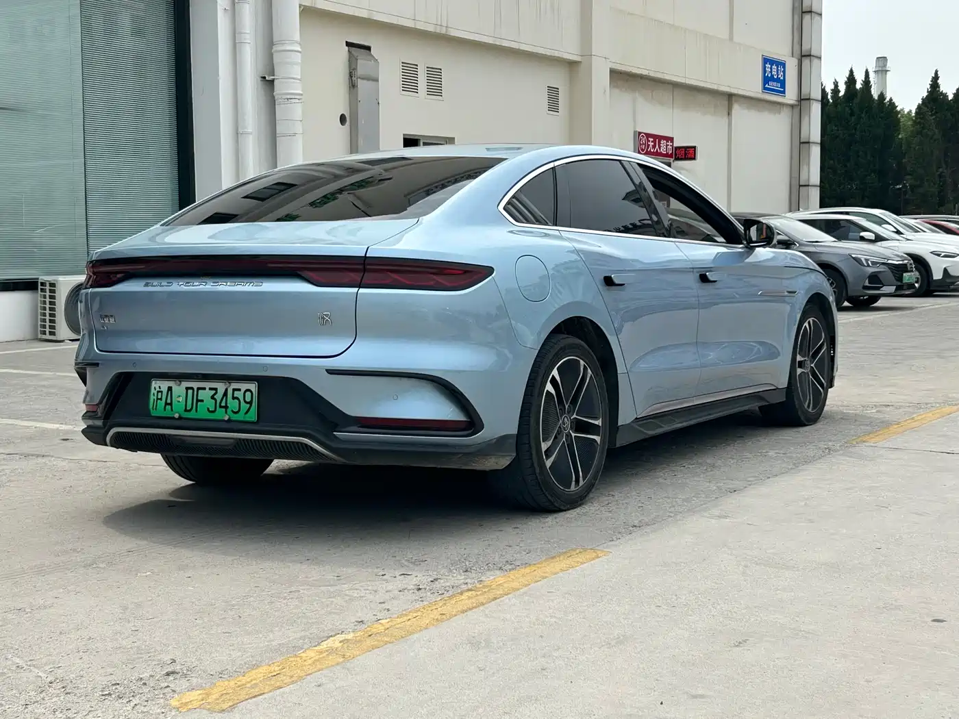 BYD Han 2023 EV Champion Edition 605KM FWD Premium фото 8