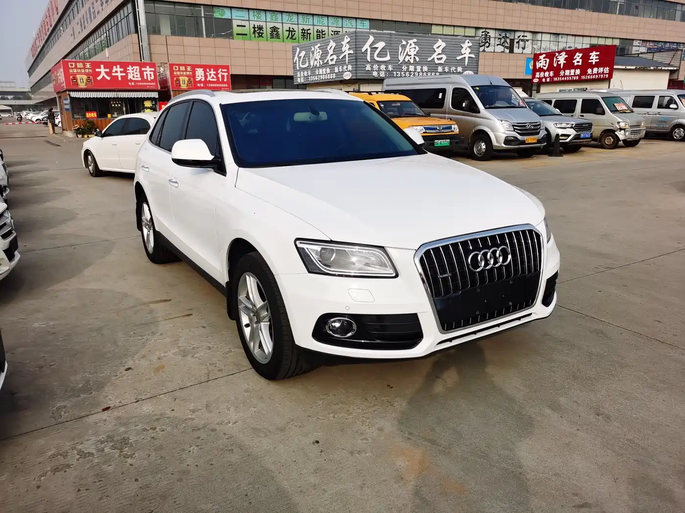 AUDI Q5