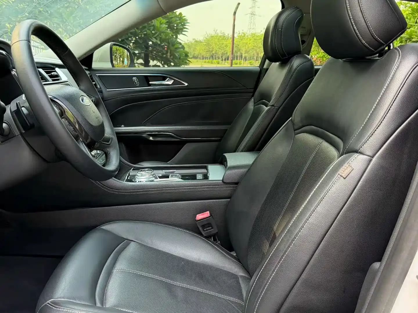 Фото 7 - Ford Taurus