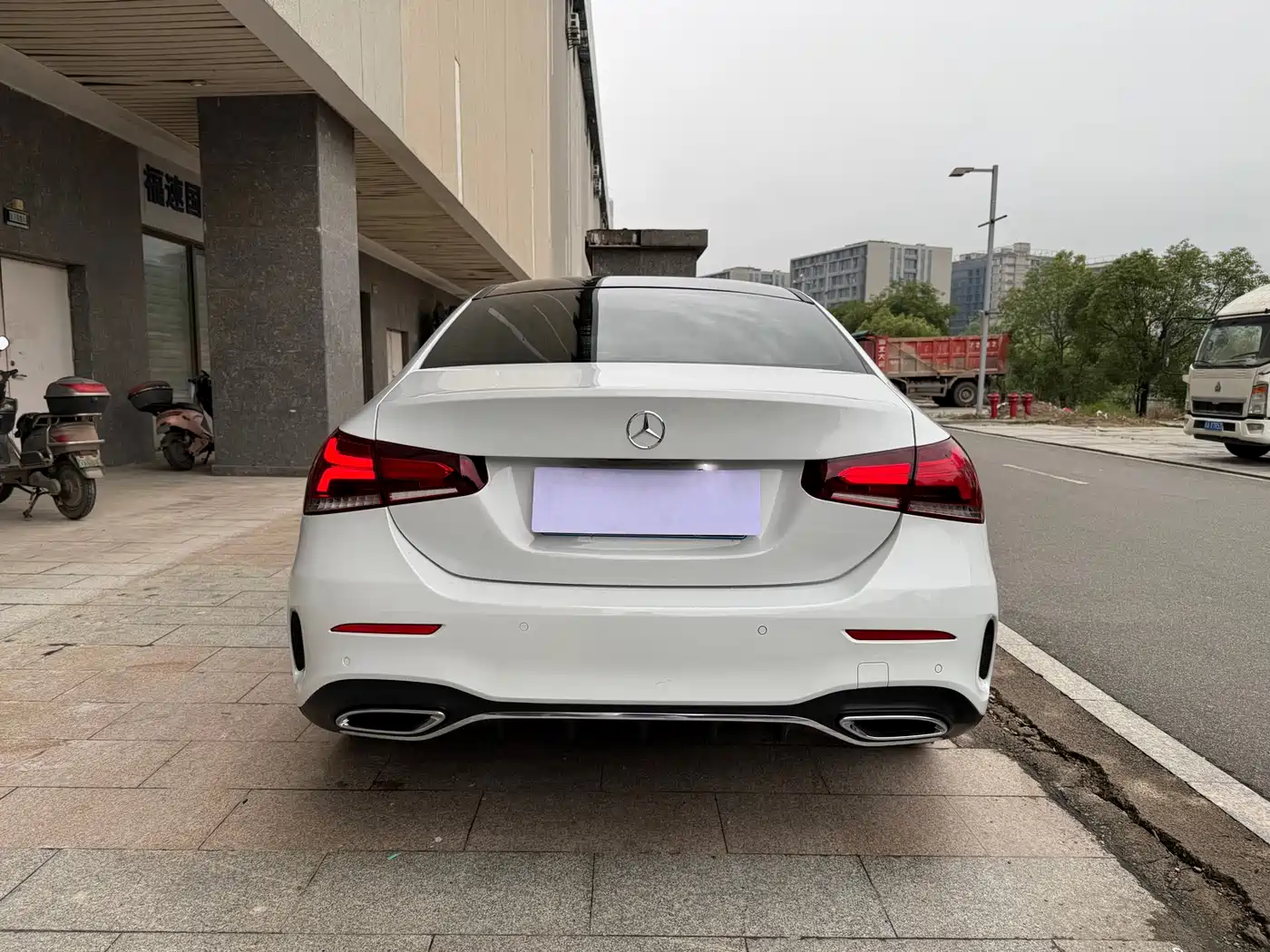 Mercedes-Benz A-Class 2020 A 200 L Sport Sedan фото 7