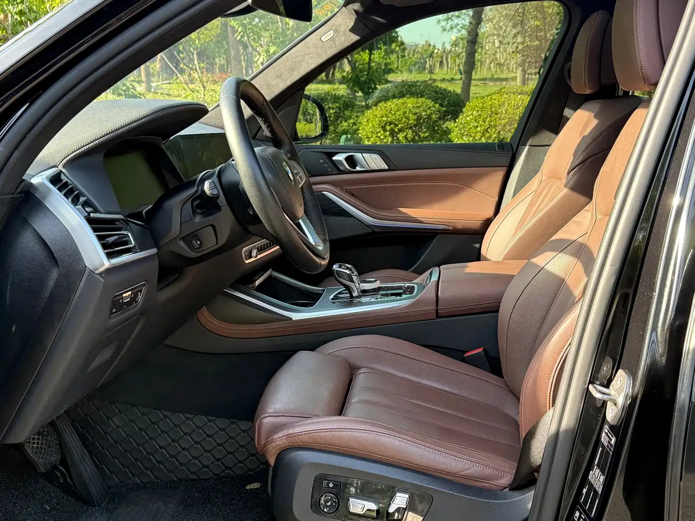 Photo 6 - BMW X7