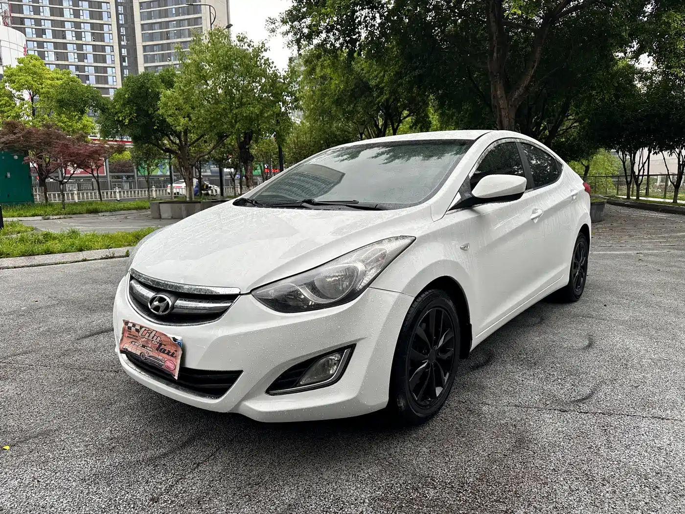 Hyundai Langdong 2015 1.6L Auto Trend