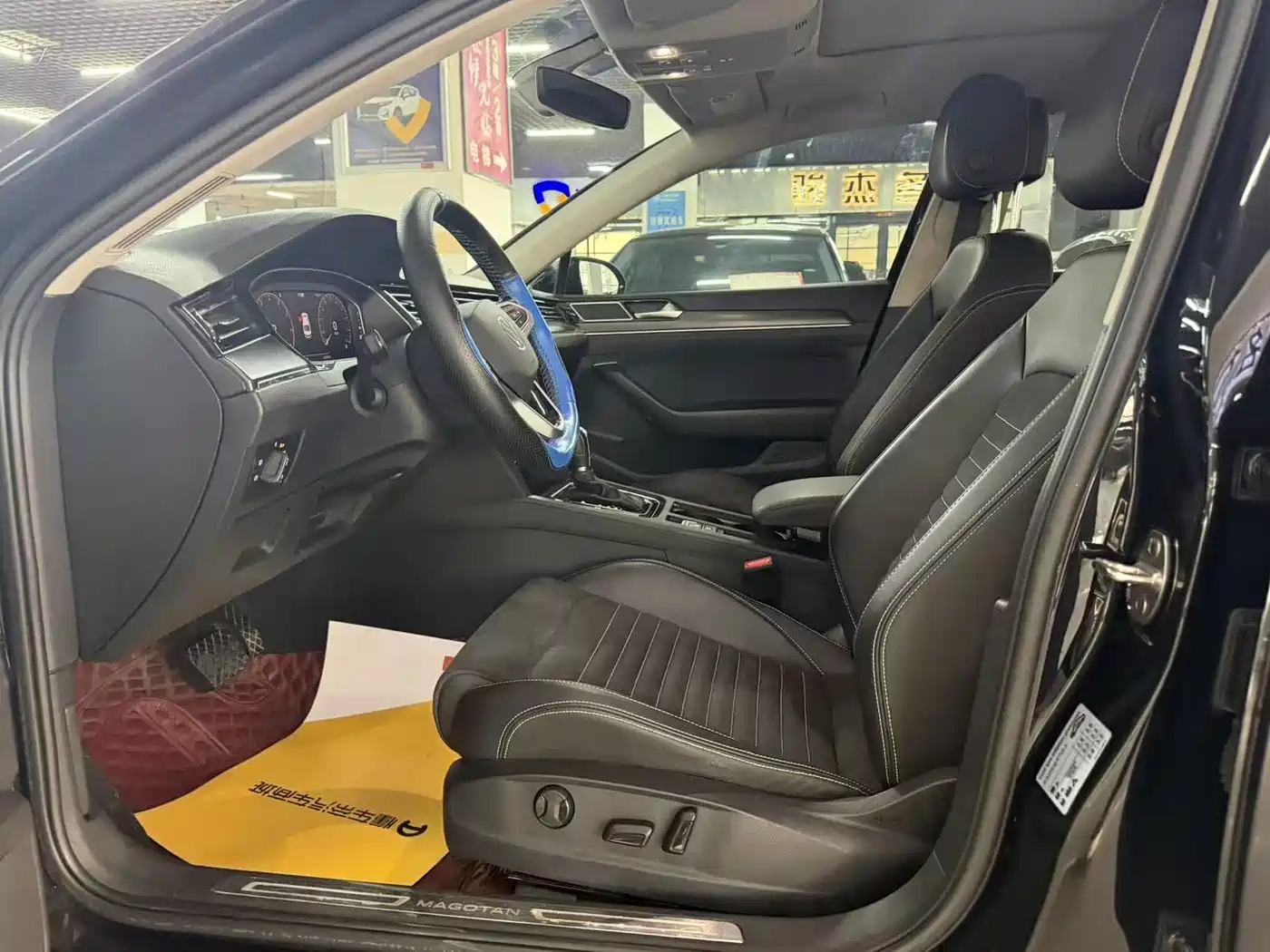 Volkswagen Magotan 2021 330TSI DSG 30th Anniversary Edition фото 4