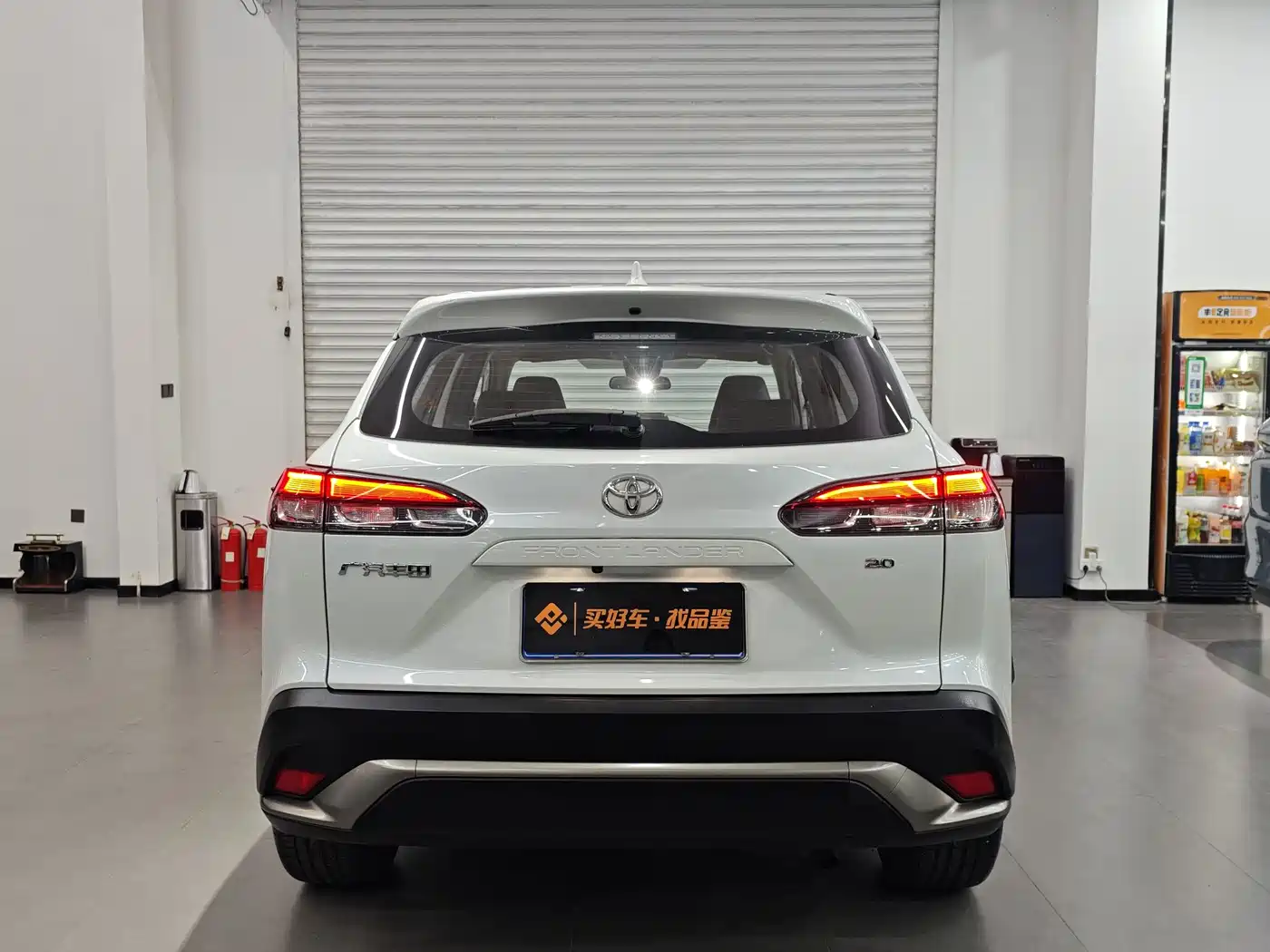 Toyota Frontlander 2022 2.0L CVT Luxury PLUS Edition фото 2
