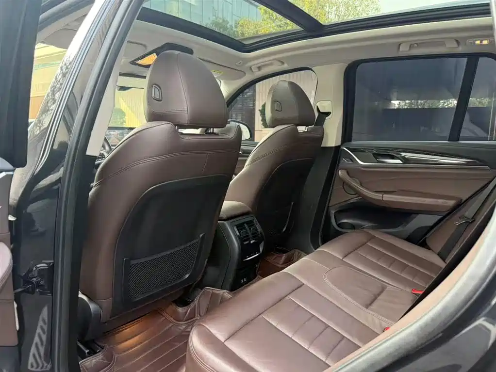 BMW X3 2021 xDrive30i Leading M Sport Package фото 9