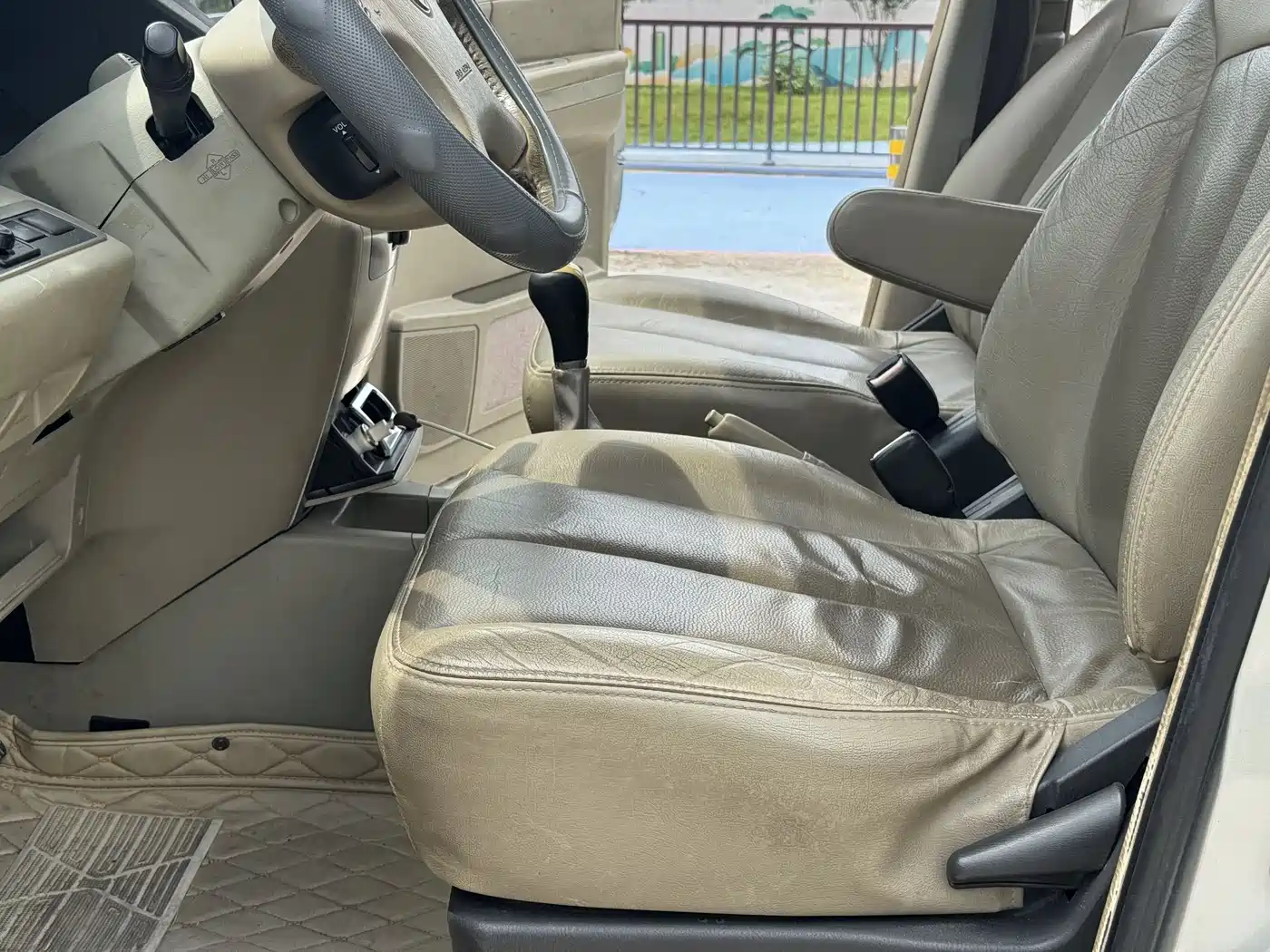 Dongfeng Yuxuan 2010 2009 2.0L Manual Luxury