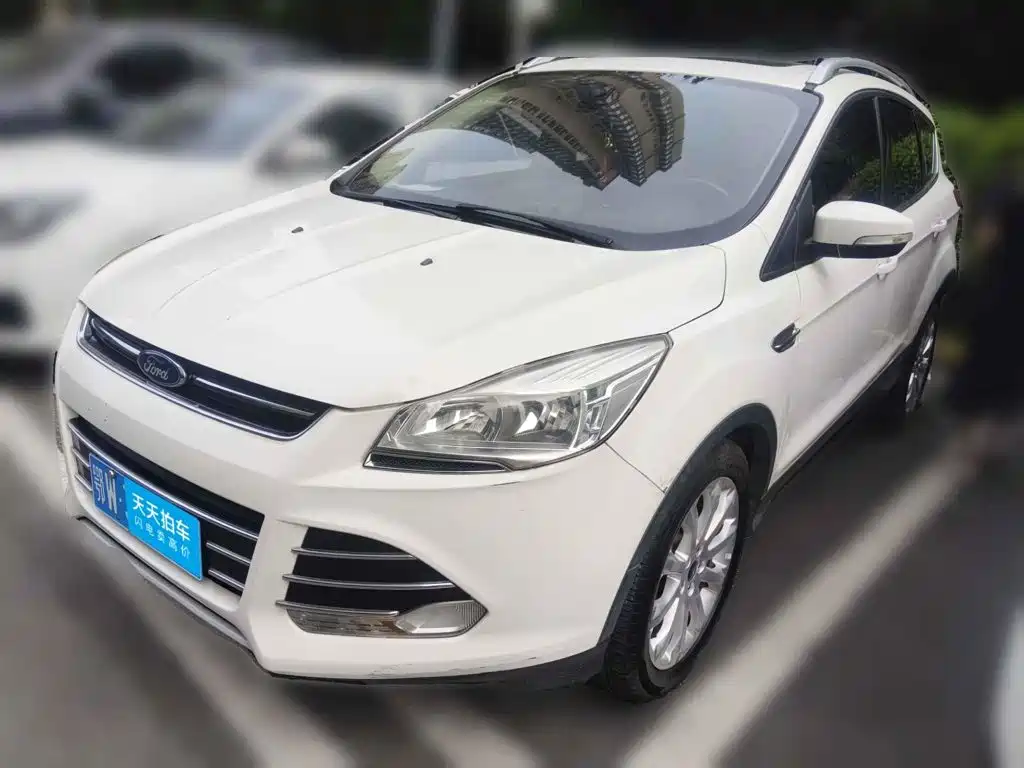 Фото 1 - Ford Kuga