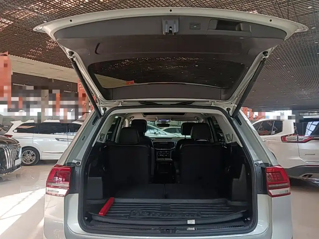 صورة 19 - Volkswagen Teramont
