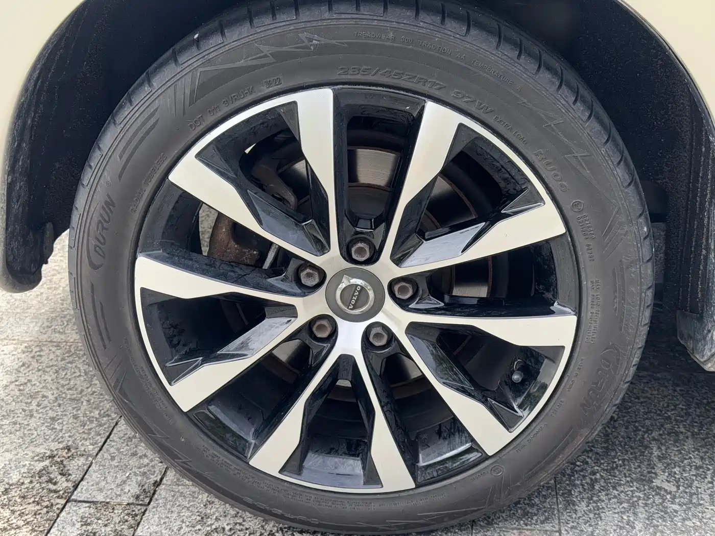 Фото 21 - Volvo S60