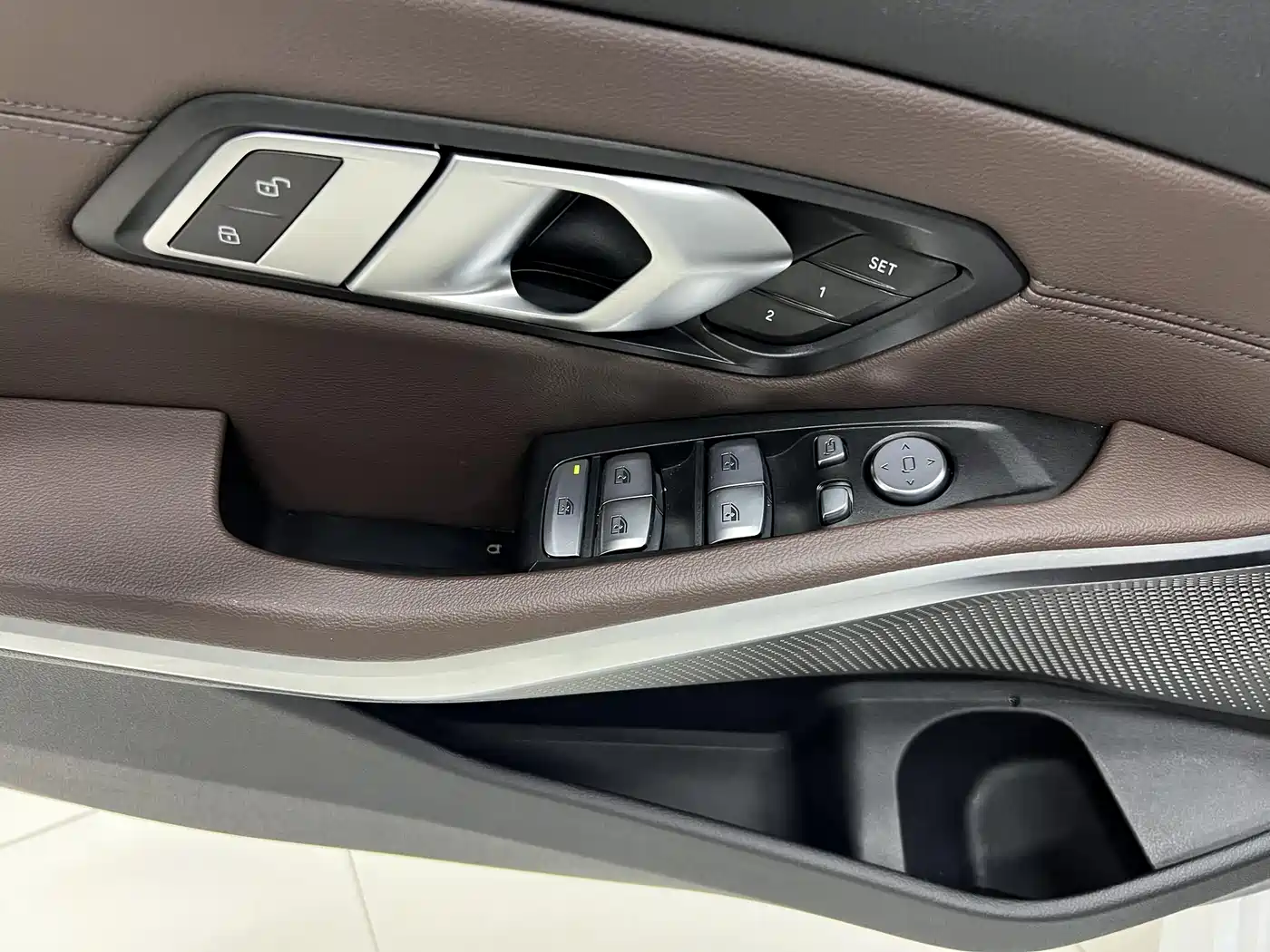 BMW 3 Series 2023 320Li M Sport Package фото 13