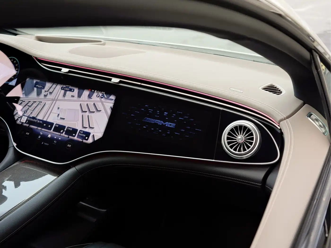 MERCEDES-BENZ EQS AMG