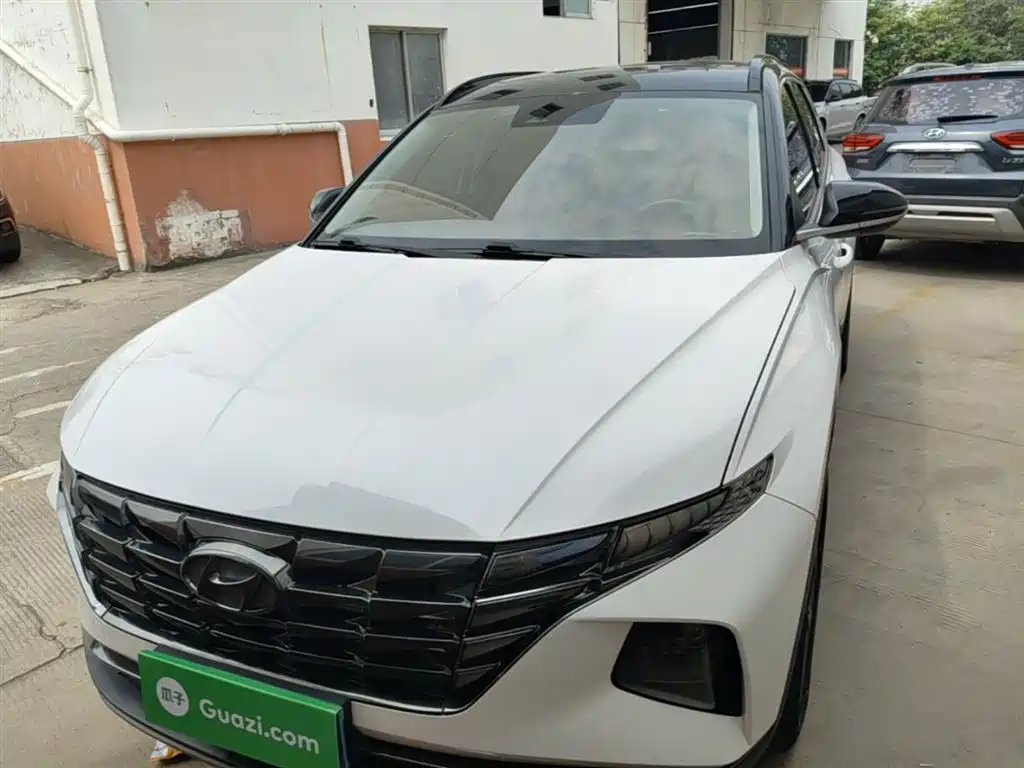 Hyundai Tucson 2022 Tucson L 1.5T DCT LUX Premium N Line фото 3